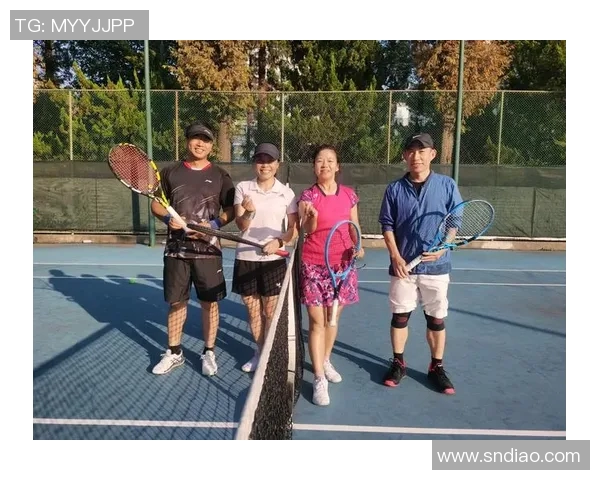 广州网球队的默契配合揭秘网球巨献背后的团队精神与战术分析