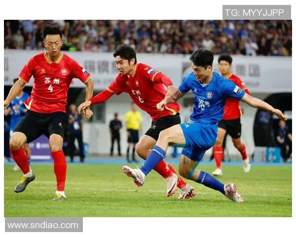 西安足球队在城市联赛中以68分稳居榜首展现强劲实力